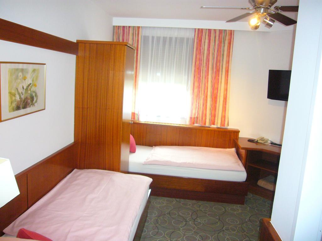 Strebersdorferhof 3* Vienne
